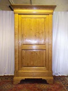 Bonnetière Louis-Philippe, 1 porte à panneaux, 1 tiroir et ses dérivés H202 L117, P66 ou P59 ou P47 cm